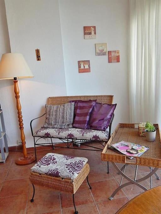Carabeo 19 Apartment เนร์คา ภายนอก รูปภาพ