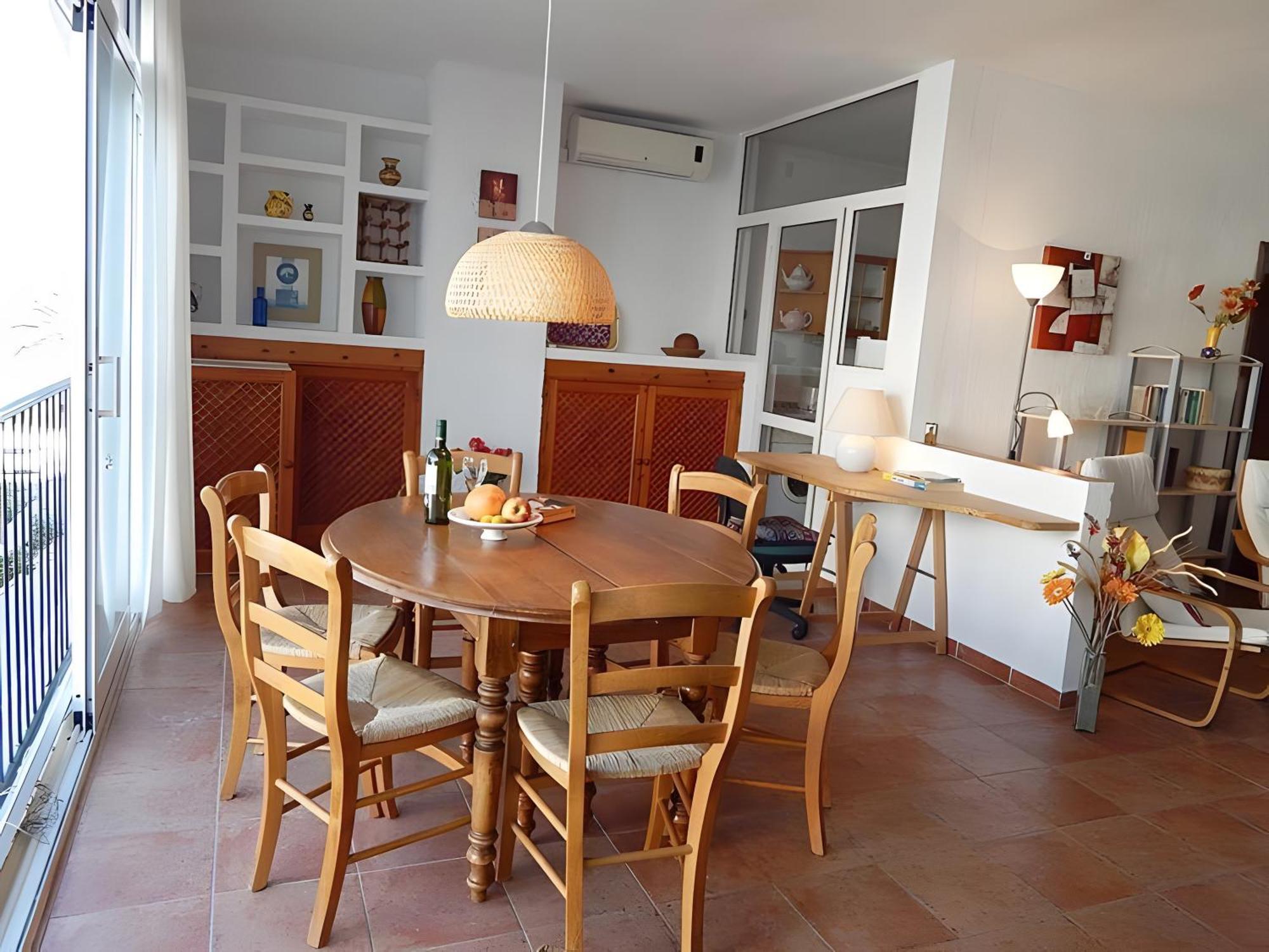 Carabeo 19 Apartment เนร์คา ภายนอก รูปภาพ